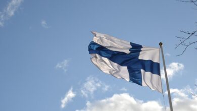 روسيا توقف تدفق الغاز إلى فنلندا بعد رفضها الدفع بالروبل