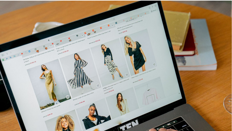 Dress Shopping for Women Online: A Simple and Smart Way to Refresh Your Wardrobe