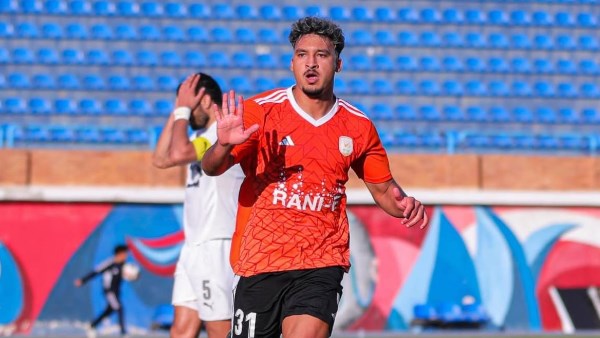 أسعد لحظات حياتي.. والد أحمد شريف يتحدث عن انضمام نجله للزمالك