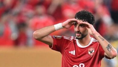 إعلامي يفجر مفاجأة بشأن مستقبل وسام أبو علي مع الأهلي
