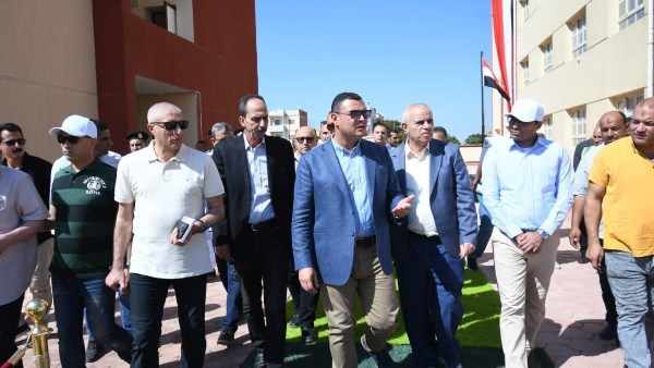 إنشاء مدرسة تعليم أساسي في النوبارية الجديدة .. صور