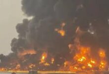 "الأمن البحري" البريطانية ترصد صورا للأضرار في ميناء يمني عقب الضربات الإسرائيلية