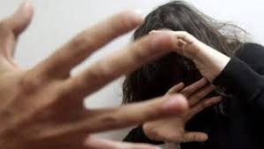 التحقيق في اتهام صاحب مقهى بالاعتداء على ابنته القاصر بالمنيرة الغربية