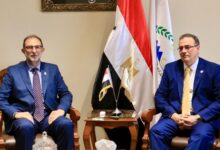"التنظيم والإدارة" يستقبل رئيس "سلامة الغذاء" لبحث سبل التعاون المشترك