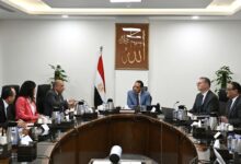 الحكومة تؤكد الإنتظام في سداد مستحقات الشركاء الأجانب بقطاع البترول