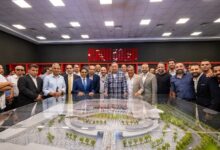 الخطيب يطالب بالإلتزام بالمعدل الزمني في تنفيذ استاد الأهلي