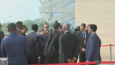 الرئيس السيسي يصل مقر انعقاد اجتماع القمة التنسيقي للاتحاد الأفريقي