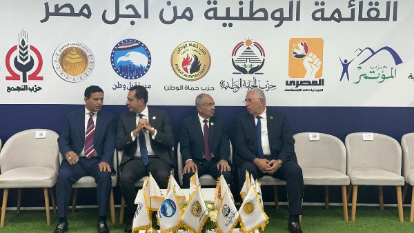 السيد القصير يصل مقر "حماة الوطن" لحضور الاجتماع التنسيقي الثاني للقائمة الوطنية