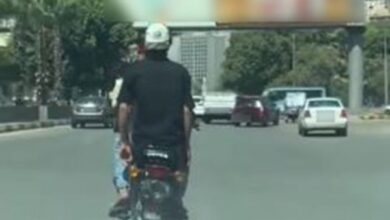 القبض على موظف وعامل طمسا لوحات دراجة نارية بالجيزة