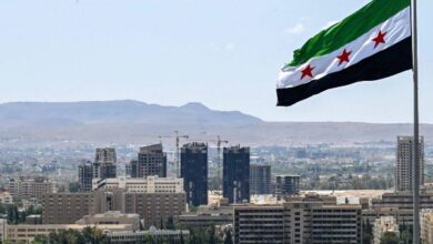 انفجار سيارة مفخخة داخل مبنى الأمن الجنائي بوسط دمشق