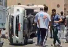 انقلاب سيارة ربع نقل على الطريق الدائري بالجيزة| صور