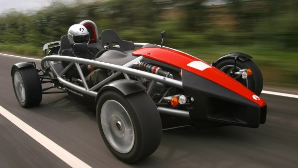 بقوة 525 حصانًا.. تسارع مذهل لسيارة Ariel Atom