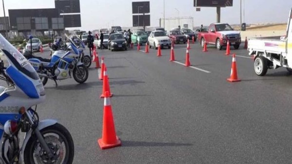 تحويلات مرورية بمدخل مدينة الشروق بالقاهرة