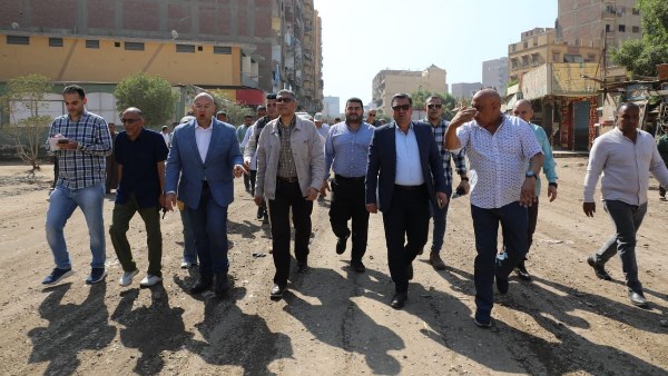 تطوير شامل بالمحاور.. محافظ الجيزة يتفقد مشروعات الطرق بمراكز أوسيم ومنشأة القناطر