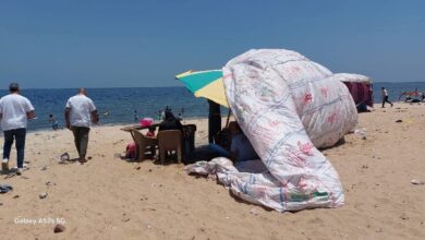 جهود مكثفة لإزالة الخيام العشوائية من الشاطىء