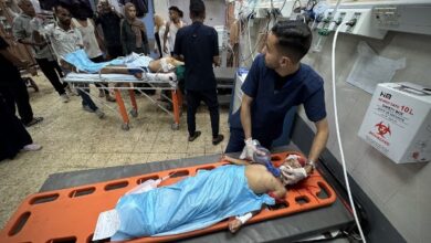 جيش الاحتلال الإسرائيلي يشن غارات على جنوب ووسط قطاع غزة
