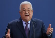 حماس لن تحكم غزة وعليها تسليم سلاحها