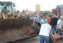 حملة موسعة لإزالة الإشغالات بشارع ترعة الإسماعيلية في شبرا الخيمة