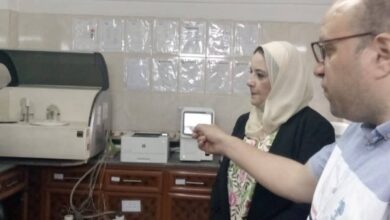 دعم عيادة التأمين الصحى بفارسكور بجهاز الهيموجلوبين السكرى وجهاز الأملاح