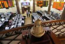 رأس المال السوقي للبورصة المصرية يخسر 16 مليار جنيه وسط تراجع جماعي لمؤشراتها