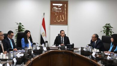 رئيس الوزراء يتابع جهود دعم وتعزيز أوجه التعاون الاقتصادي المصري الأمريكي