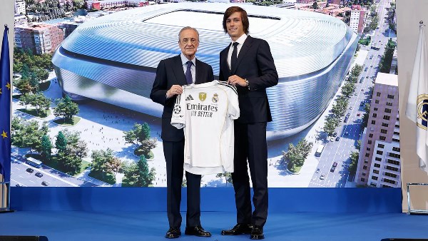 ريال مدريد نادي أحلامي.. غادرته شابا وأعود رجلا