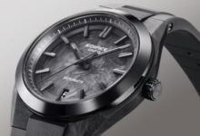 ساعة Casio Edifice EFK-100XPB-1A الفاخرة في طريقها إلى المملكة المتحدة