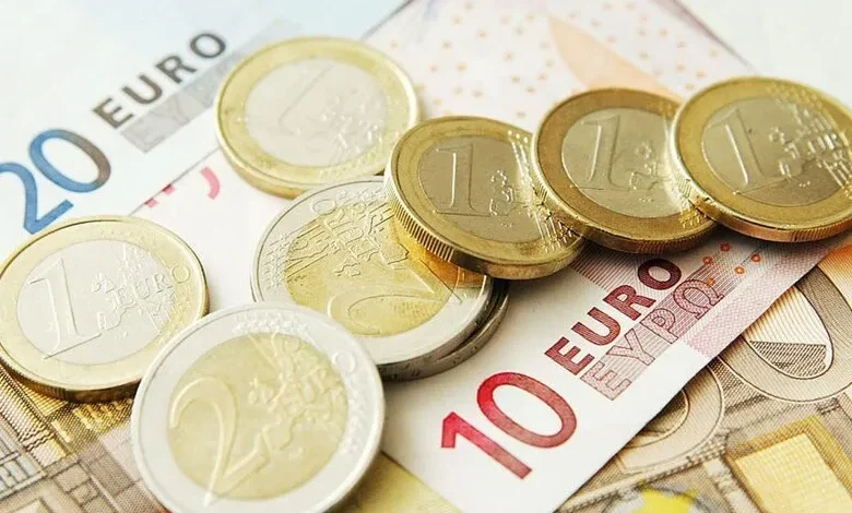 سعر اليورو أمام الجنيه في نهاية تعاملات اليوم الثلاثاء 8-7-2025  