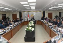 شيمي: مشروعات توسعية جديدة وشراكات مع القطاع الخاص لتحديث وتوطين الصناعات