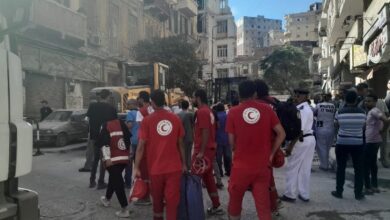 فرق الاستجابة للطوارئ توجهت لموقع انهيار عقار العطارين بالإسكندرية