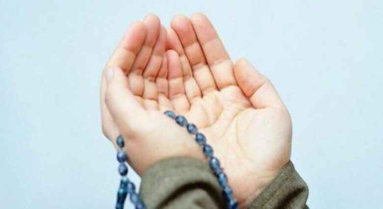 ليستجيب الله دعاءك عند الشدائد.. علي جمعة: أكثر من هذا الذكر