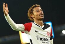ليفربول يستعد لعرض ضخم لضم إيكيتيكي لحل أزمة الهجوم.. و"دياز" مفتاح الصفقة