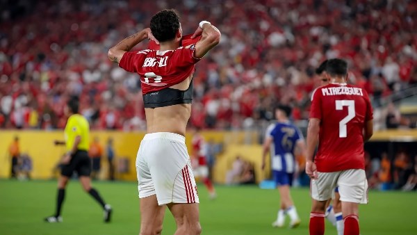 مبلغ أقل.. ناقد رياضي يكشف تفاصيل جديدة بشأن رحيل وسام أبو علي