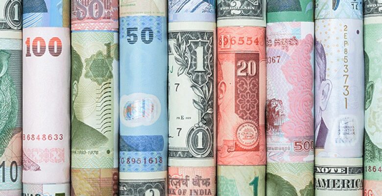 متوسطات أسعار العملات الرئيسية مقابل الجنيه بختام تعاملات اليوم