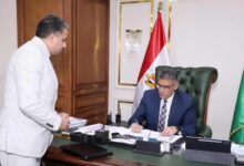 محافظ الجيزة يوجه بإرجاء تقديم شهادة الكشف الطبي لطلاب الصف الأول الابتدائي تخفيفًا للتزاحم