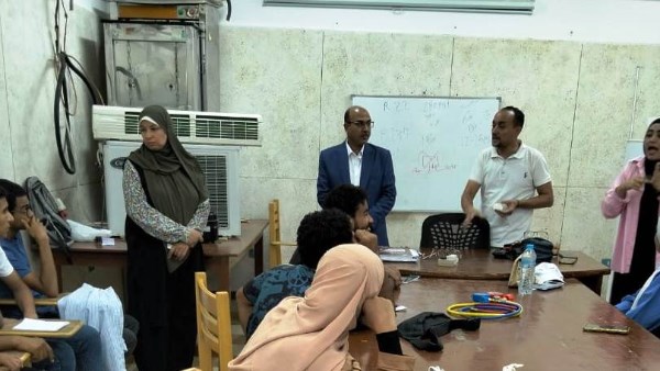 مديرية العمل بأسوان تنفذ دورة تدريبية حول إصلاح وصيانة أجهزة التبريد والتكييف