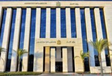 مستوصف طبي بالخليج يطلب أطباء مصريين براتب 350 ألف جنيه