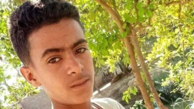 مصرع شاب اصطدم بدراجة نارية في عامود إنارة بقنا