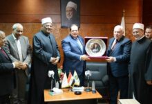 «نحتفل بفارس البرلمان قولاً وفعلاً»