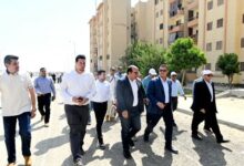 وزير الإسكان يتابع تنفيذ وحدات سكنية ضمن المبادرة الرئاسية "سكن لكل المصريين"