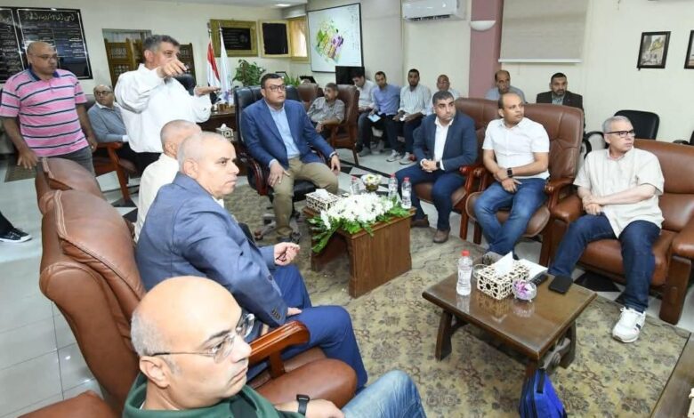 وزير الإسكان يوجه بالإنتهاء من إصدار عقود المستثمرين خلال فترة لا تتعدى أسبوعين بحد أقصى 