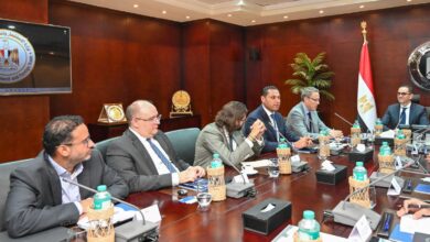 وزير الاستثمار يستعرض مع وفد "ببسيكو" العالمية مشروعات الشركة الحالية والمستقبلية بمصر