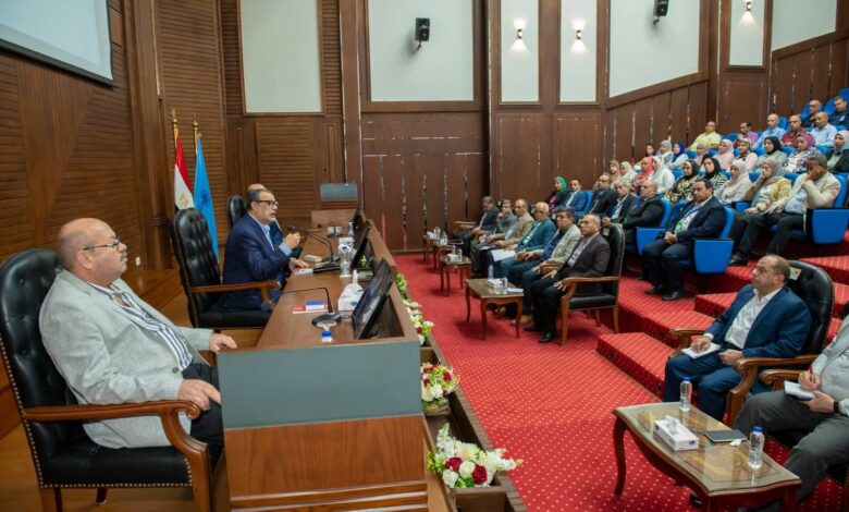وزير الدولة للإنتاج الحربي : حريصون على جذب المزيد من الاستثمارات الخاصة والأجنبية 