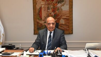 وزير الكهرباء في العاشر من رمضان لمتابعة حريق َمحطة المحولات