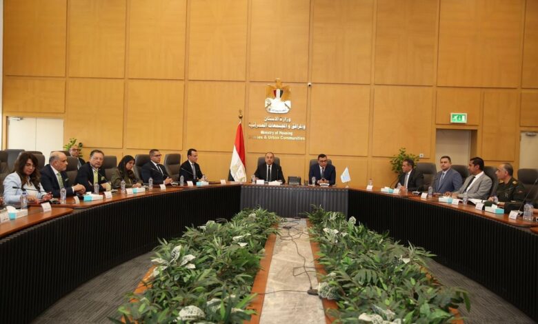 وزيرا الإسكان وقطاع الأعمال العام يبحثان مستجدات التعاون في تطوير واستغلال عدد من الأصول العقارية والسياحية 