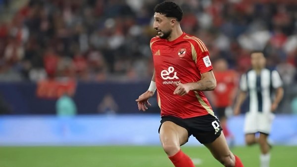 وسام أبو علي مكنش مؤثر.. خالد بيومي يوجه رسائل نارية لمجلس الأهلي