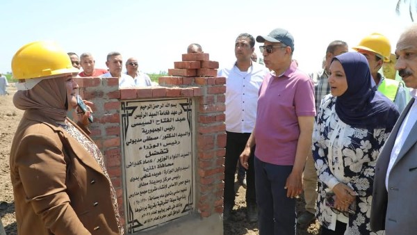 وضع حجر الأساس لمجمع مدارس سيلة الشرقية للتعليم الأساسي بالمنيا