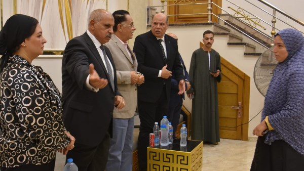 وفد من "الجبهة الوطنية" يزور أسر ضحايا حادث الطريق الإقليمي بالمنوفية